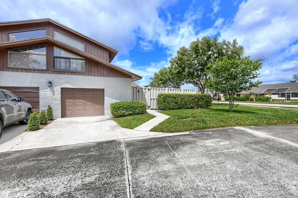 Photo of 9634 Boca Gardens Circle N #B, Boca Raton, FL 33496 (MLS # R10794580)