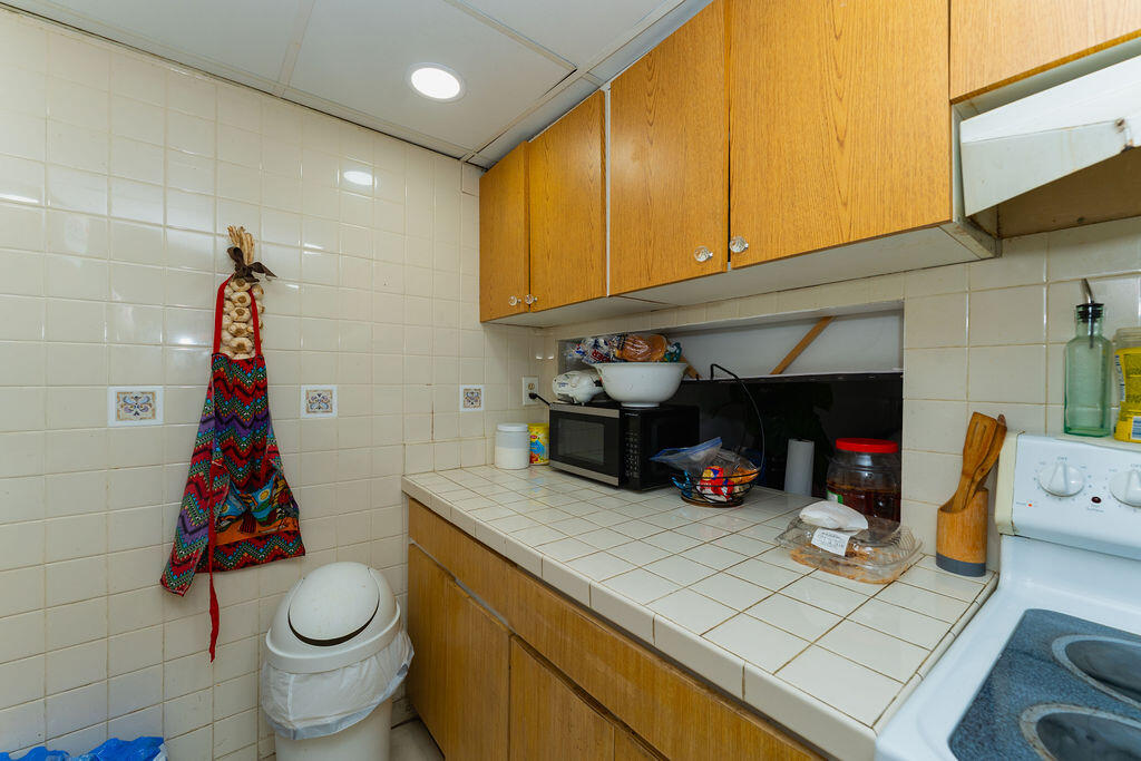 EL BOSQUE AT LITTLE HAVANA CONDO - Residential