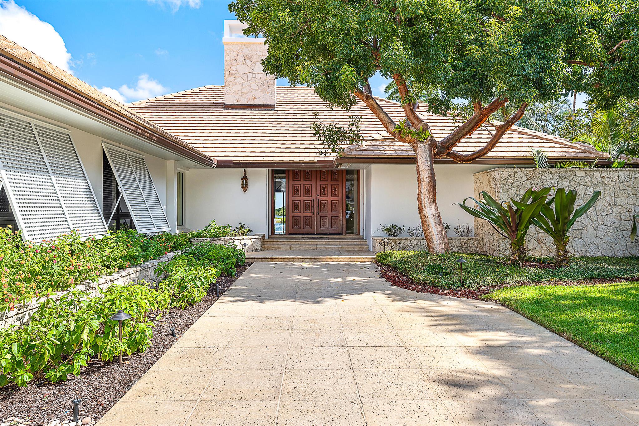 Admirals Cove - Residential