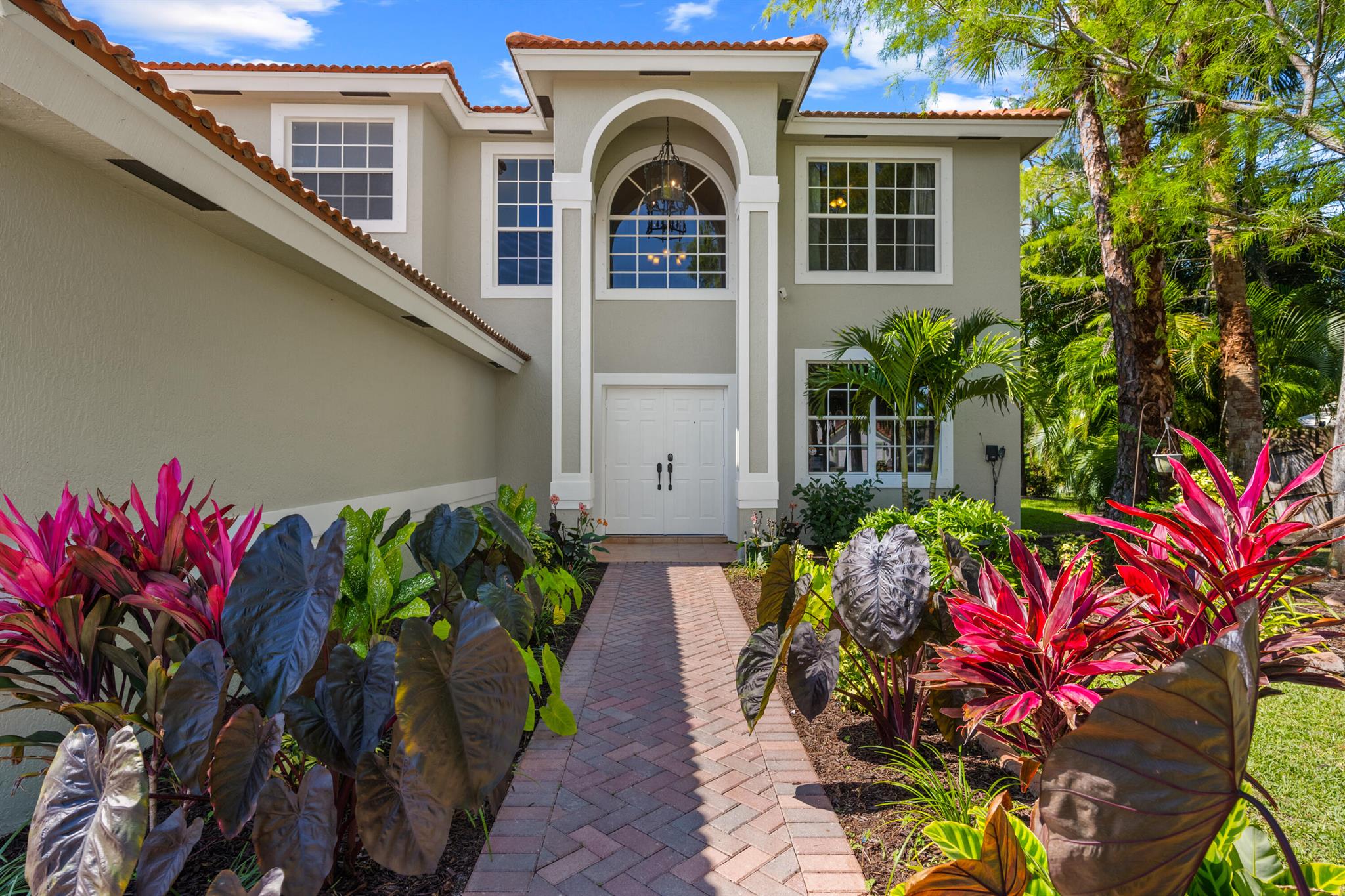 SUGAR POND MANOR OF WELLI - Residential Lease