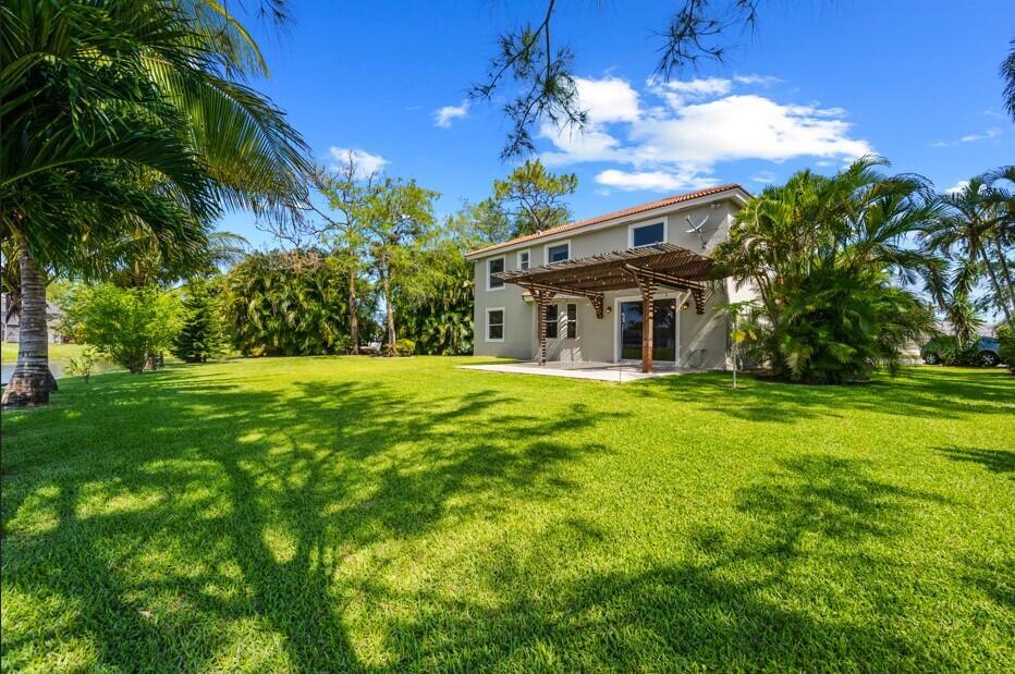 SUGAR POND MANOR OF WELLI - Residential Lease