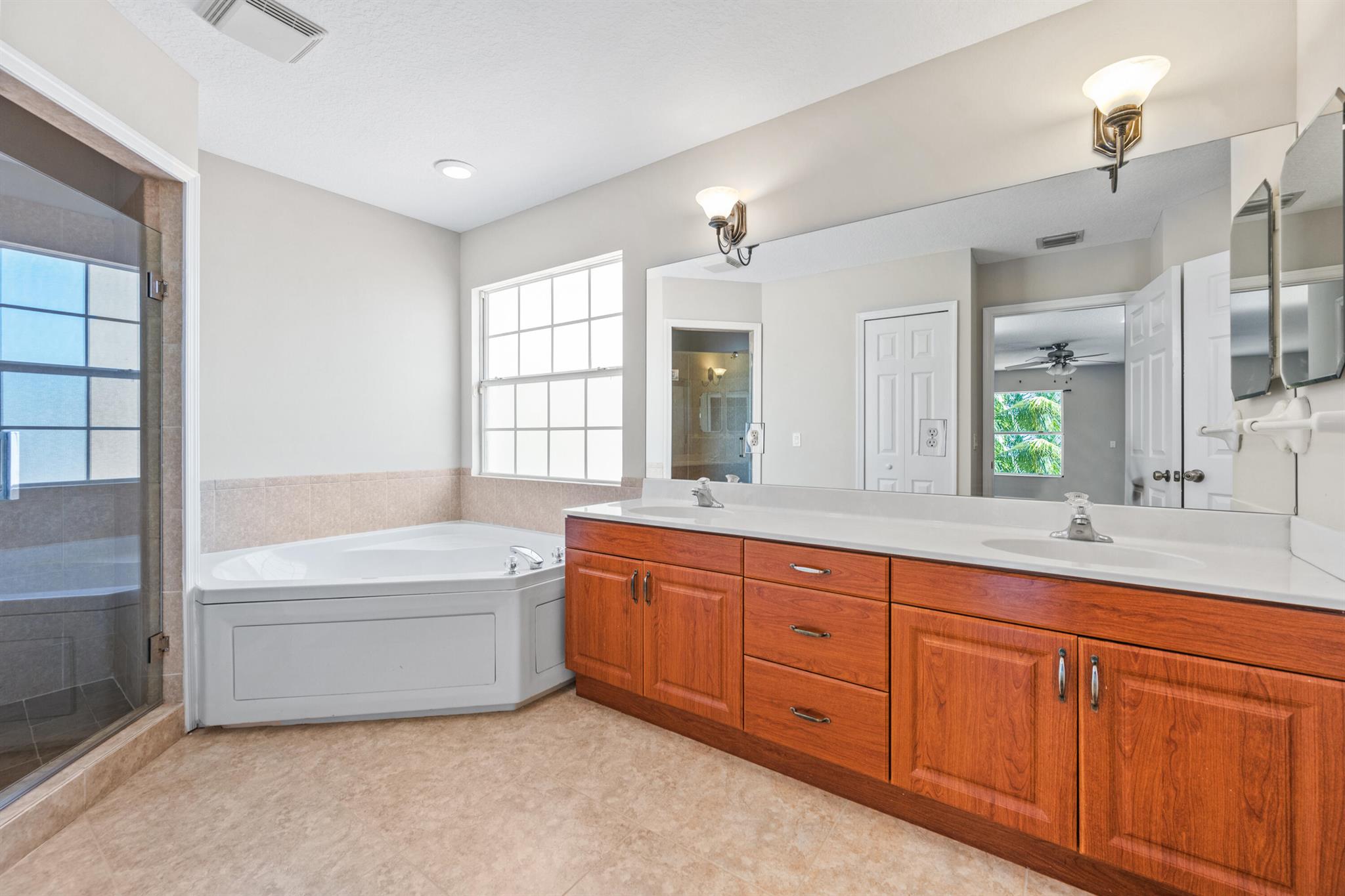 SUGAR POND MANOR OF WELLI - Residential Lease