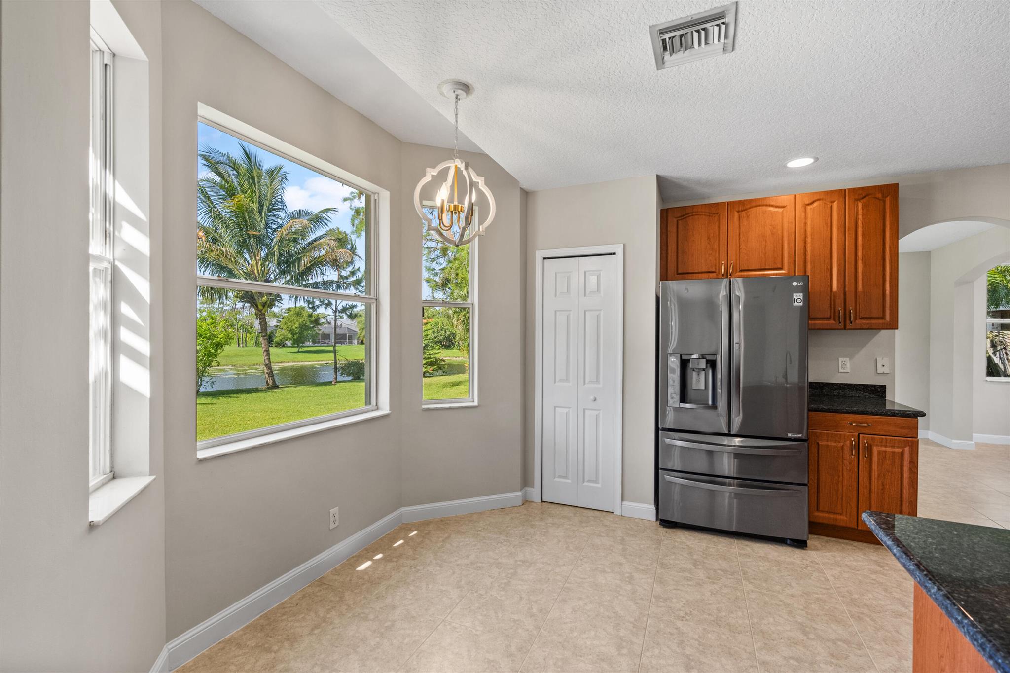 SUGAR POND MANOR OF WELLI - Residential Lease