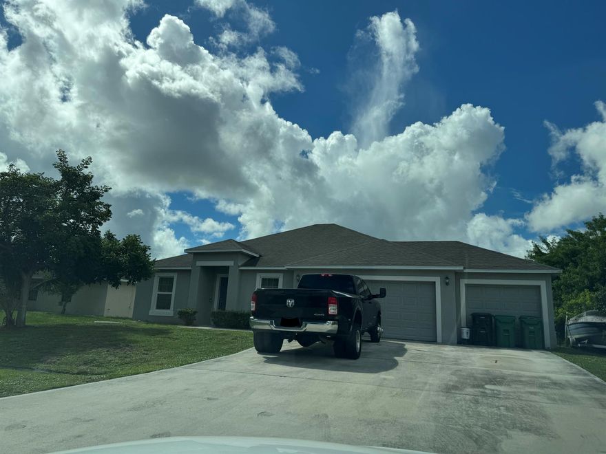 Beautiful 3 bed 2 bath single family home with 3 car attached garage! High ceilings, beautiful floor plan, all major appliances included. Don't miss out on this beautiful rental opportunity!