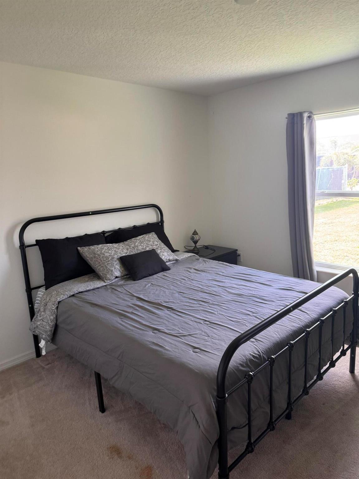 PORT ST LUCIE SECTION 12 - Residential Lease