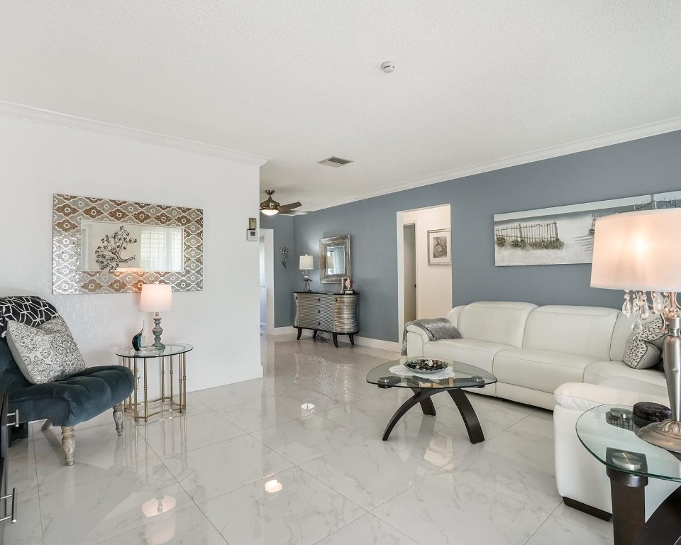 Mainlands Of Tamarac Lake - Residential