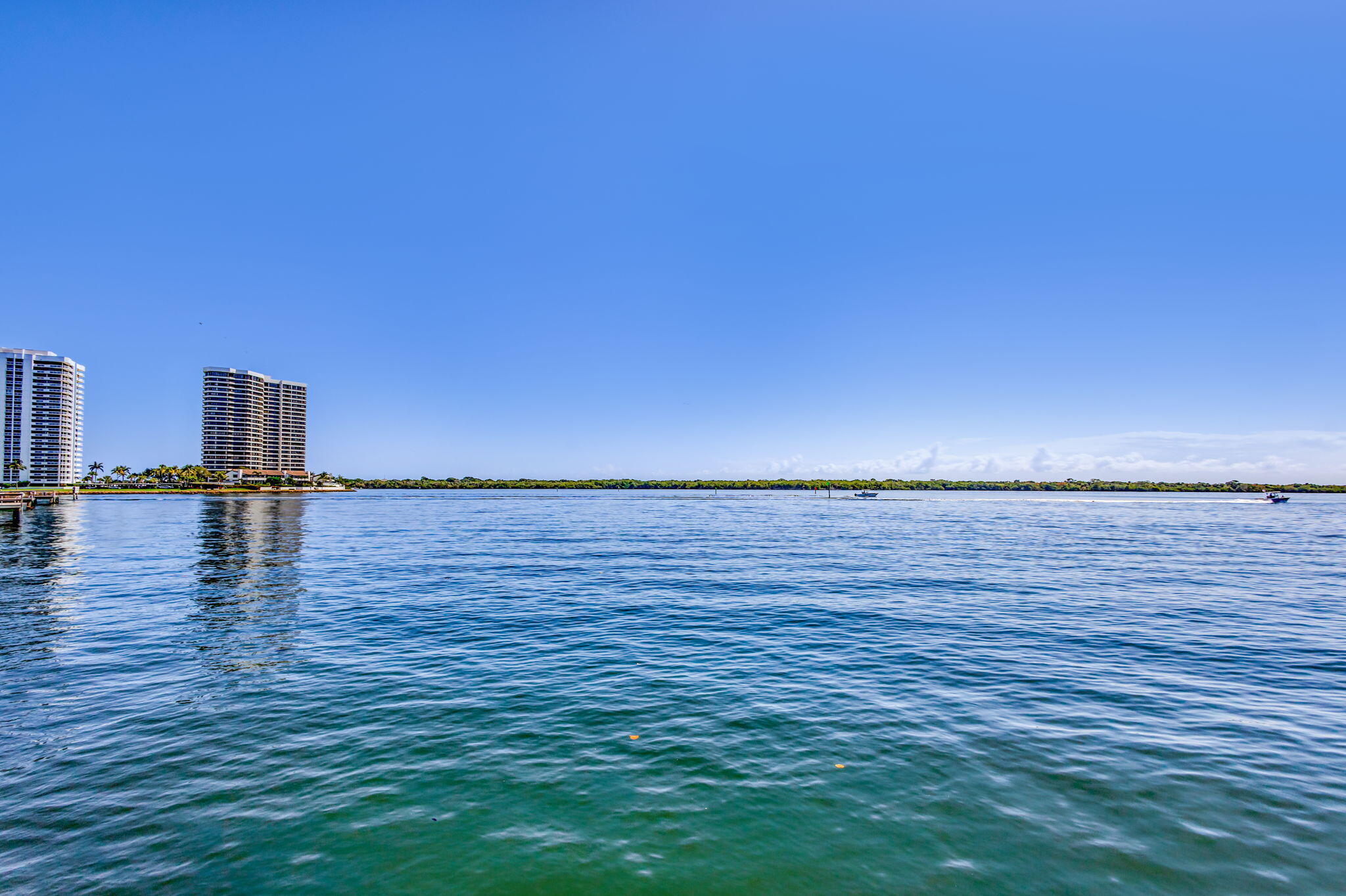 MARINA HARBOUR CONDO - Residential Lease