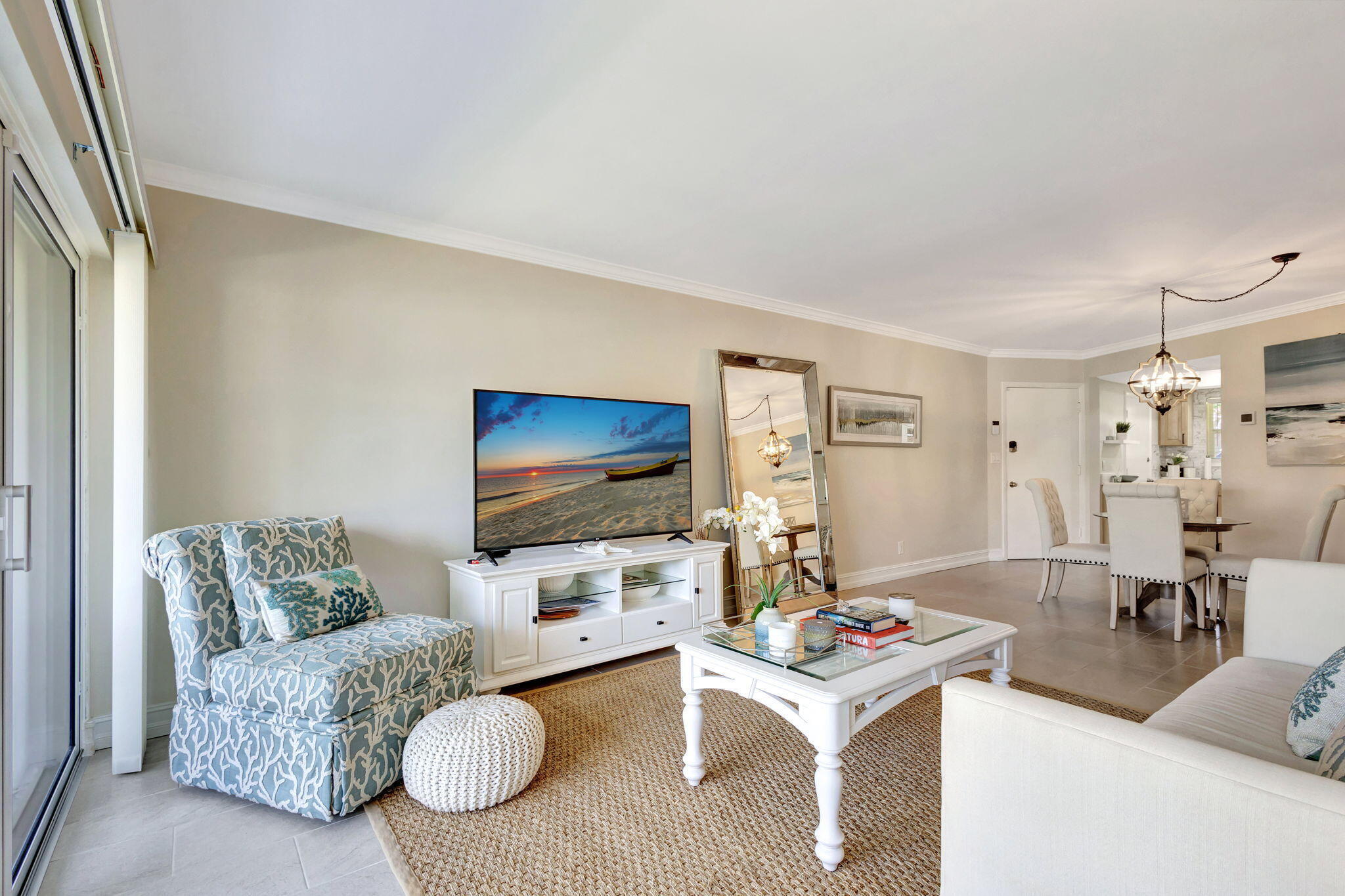 MARINA HARBOUR CONDO - Residential Lease