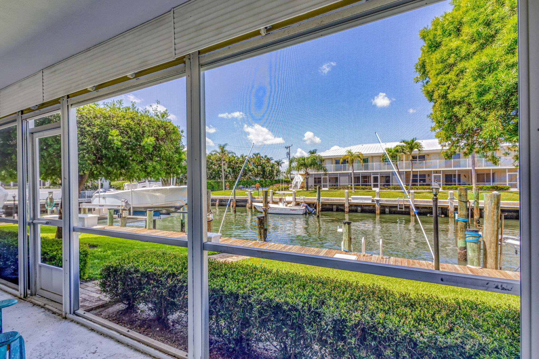 MARINA HARBOUR CONDO - Residential Lease