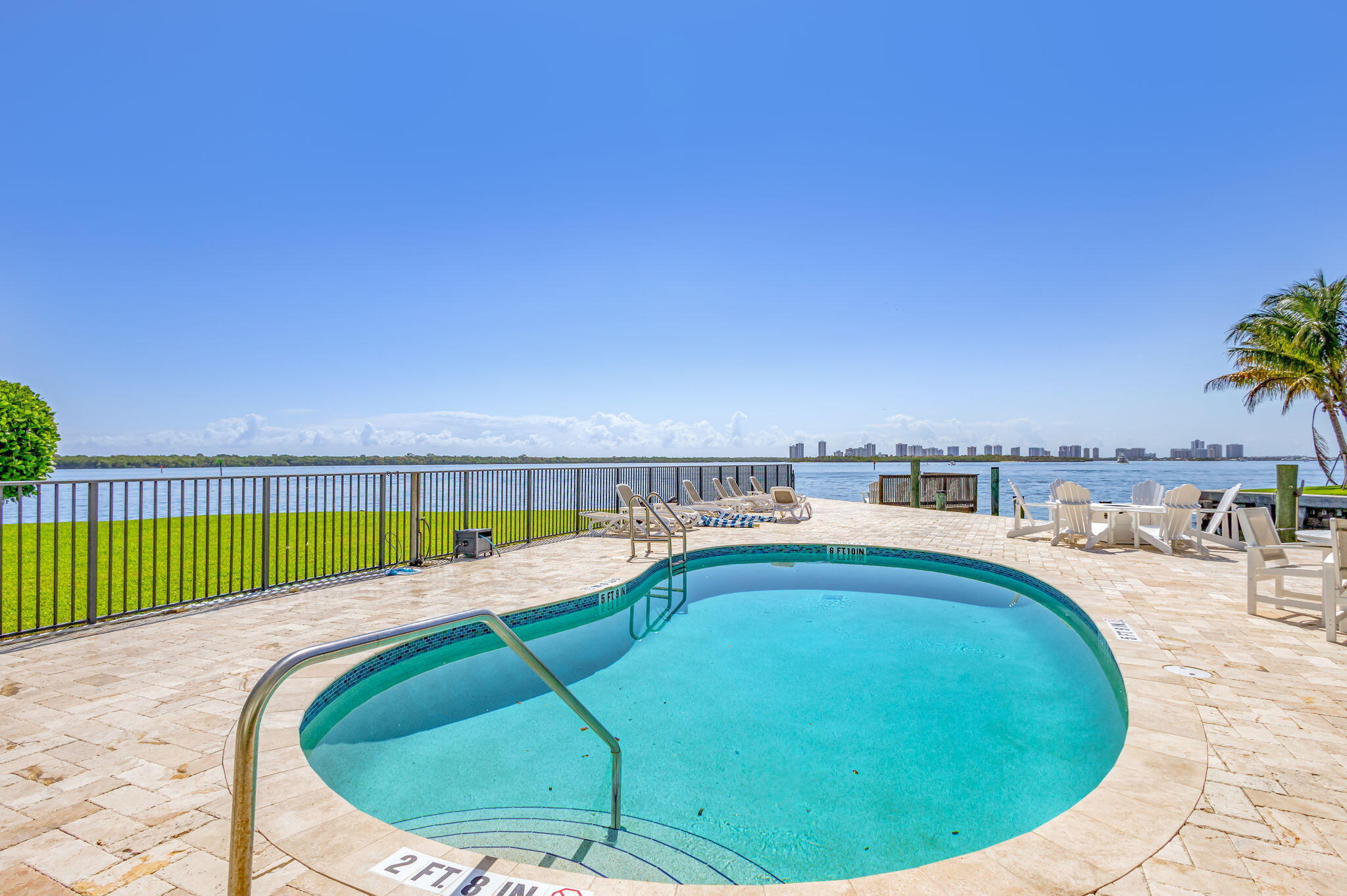 MARINA HARBOUR CONDO - Residential Lease