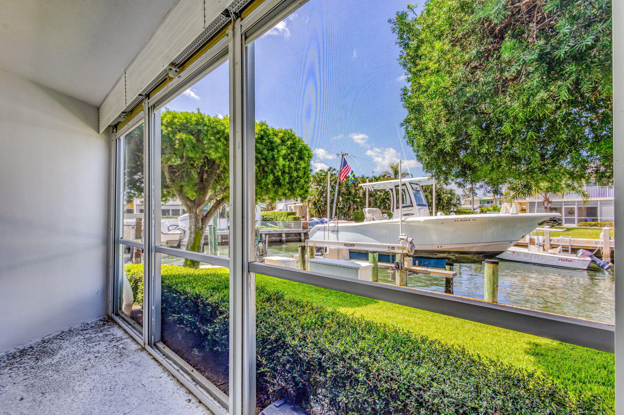 MARINA HARBOUR CONDO - Residential Lease