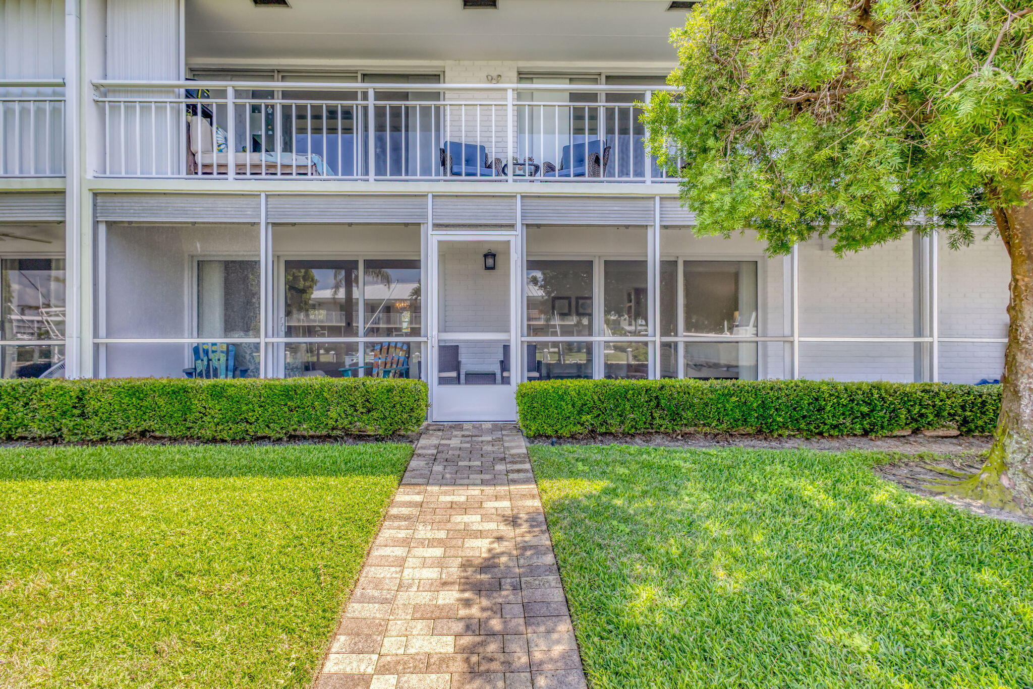 MARINA HARBOUR CONDO - Residential Lease