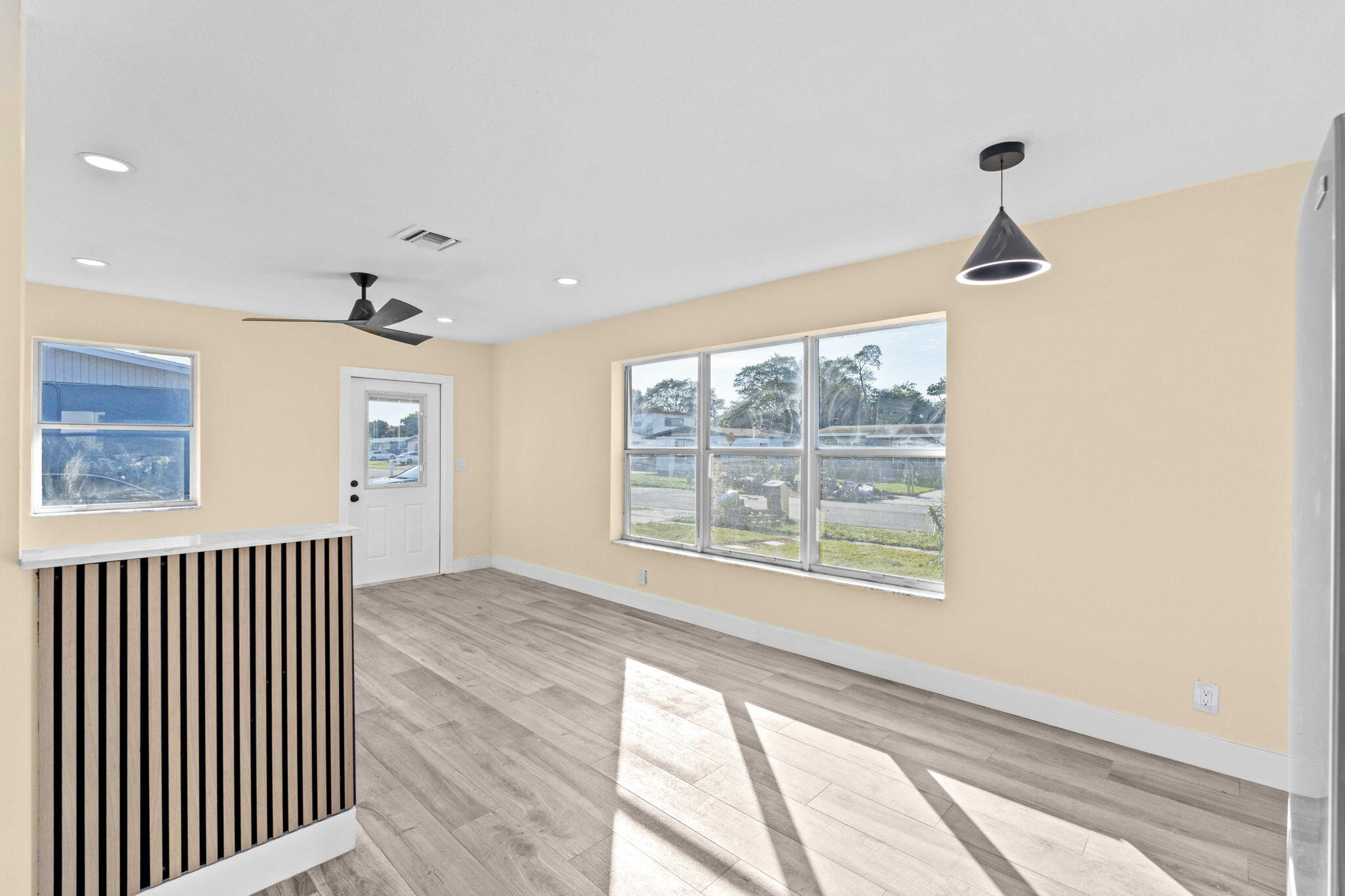 ROOSEVELT ESTATES - Residential