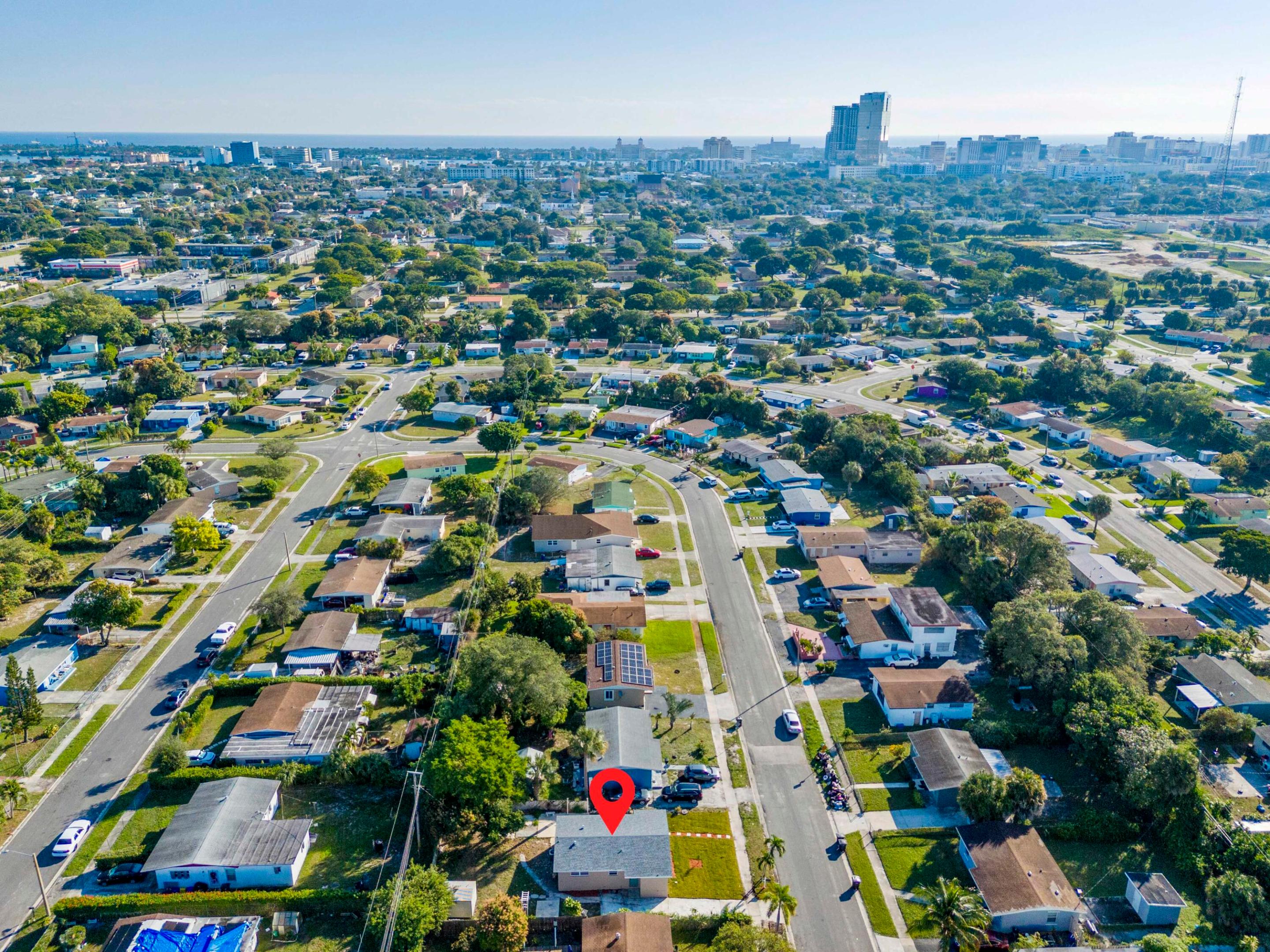 ROOSEVELT ESTATES - Residential