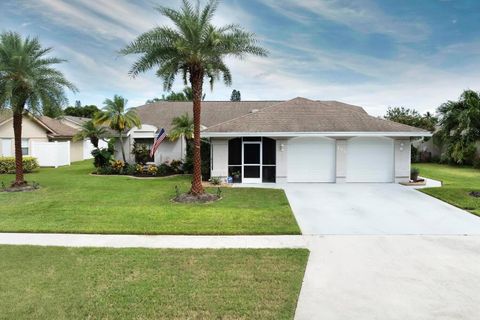 187 Parkwood Drive Royal Palm Beach FL 33411