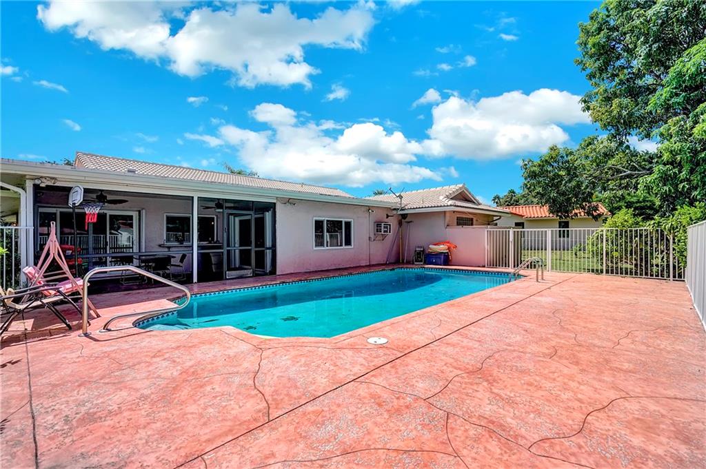 Wood Lake 89-49 B - Residential