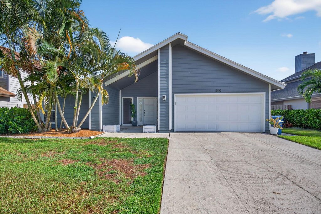 Photo of 6110 Adams Street, Jupiter, FL 33458 (MLS # R11115696)