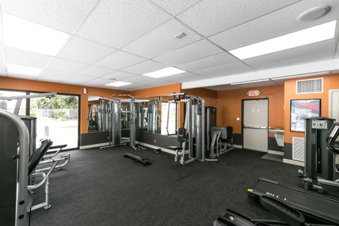 Tiny photo for 950 Hillcrest Drive #514, Hollywood, FL 33021 (MLS # B26031026)