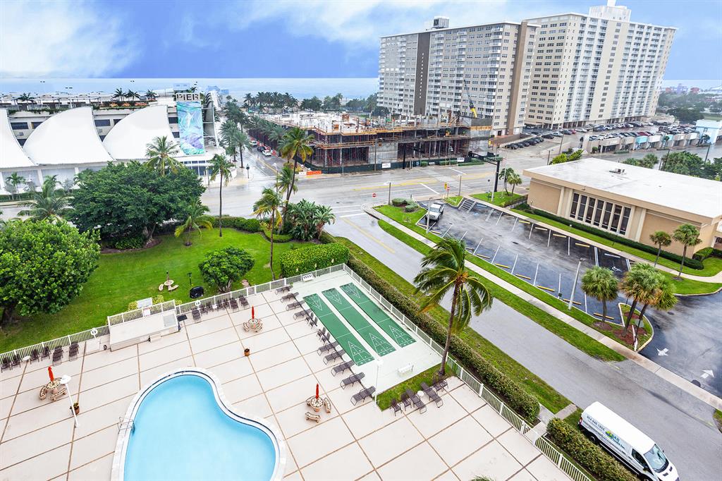 GRANADA HOUSE - Residential