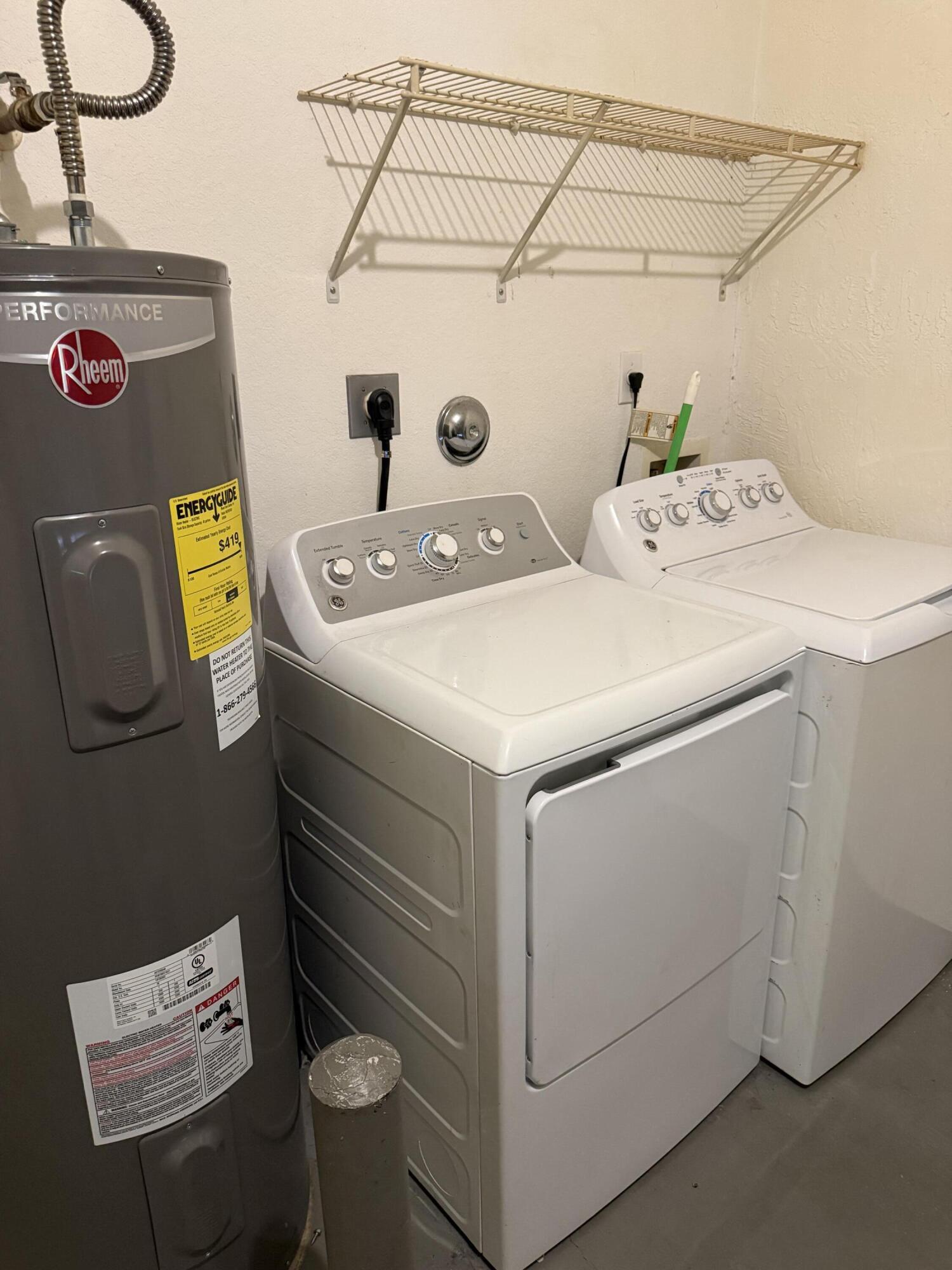 MARINER VILLAGE OF MARTIN COUNTY CONDO - Residential Lease