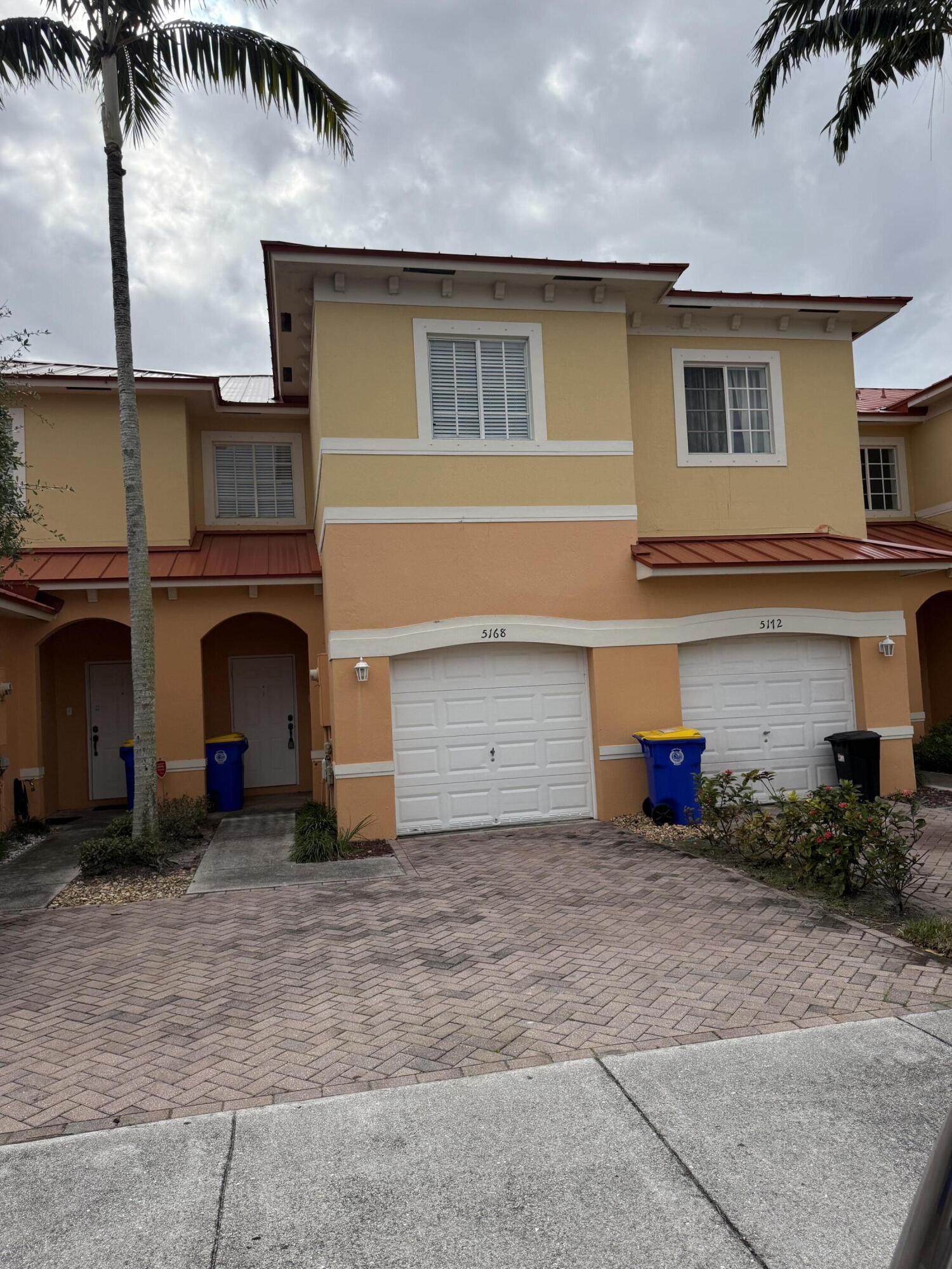 MARINER VILLAGE OF MARTIN COUNTY CONDO - Residential Lease