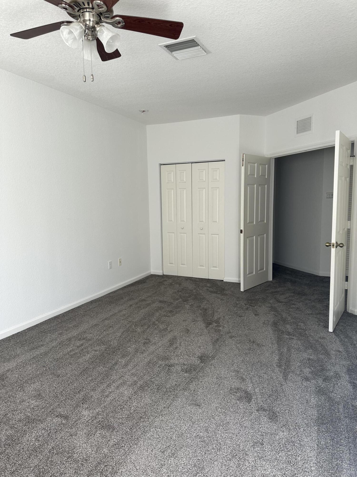 MARINER VILLAGE OF MARTIN COUNTY CONDO - Residential Lease