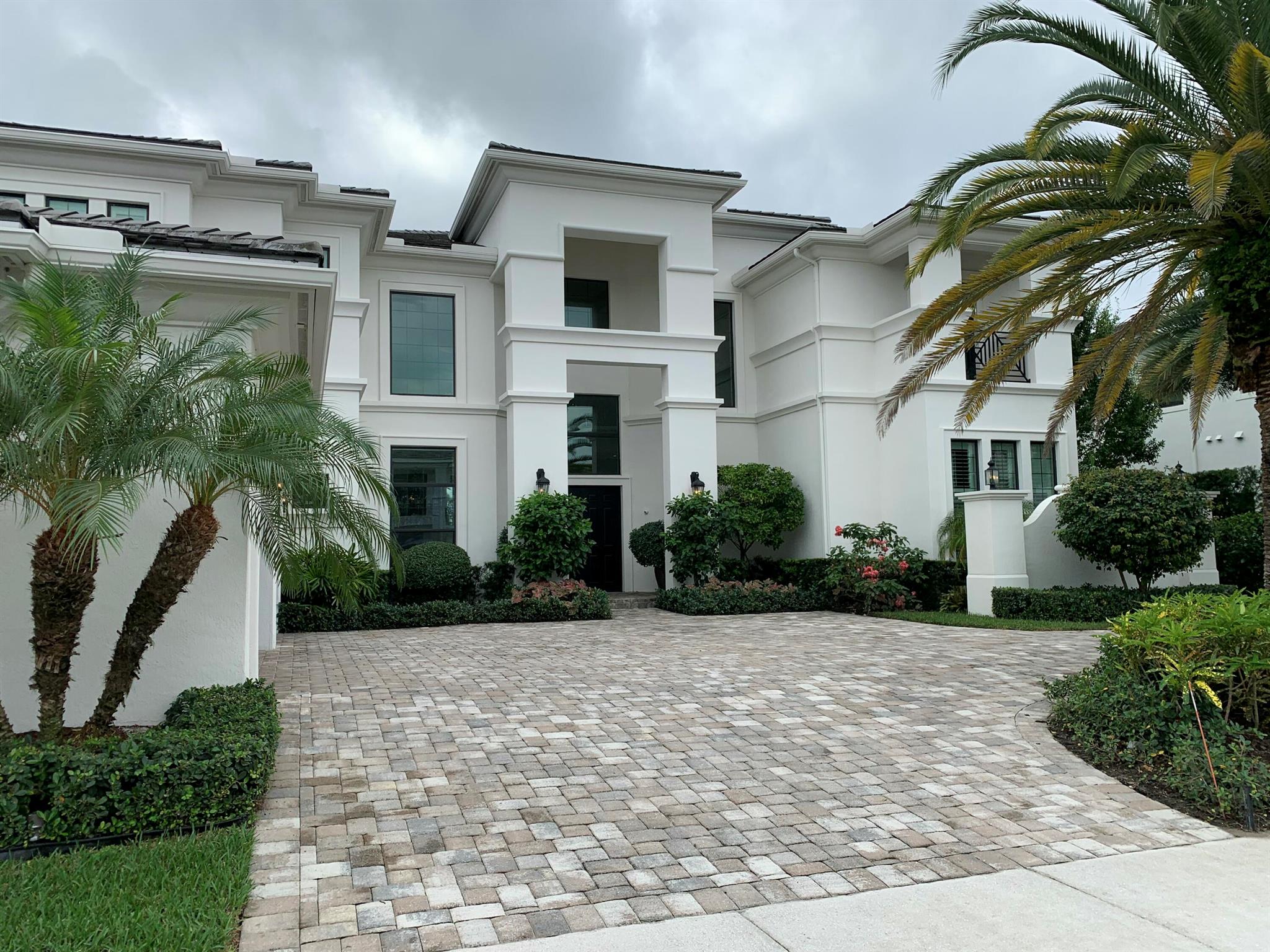 2704 NW 75th Street