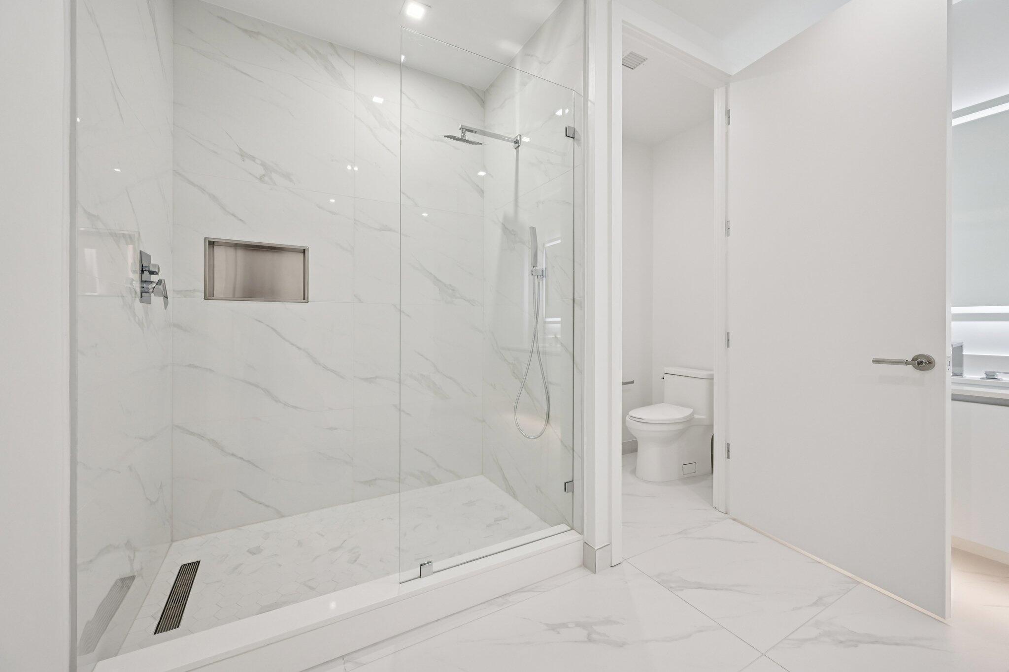 NAUTILUS 220 CONDO - Residential Lease