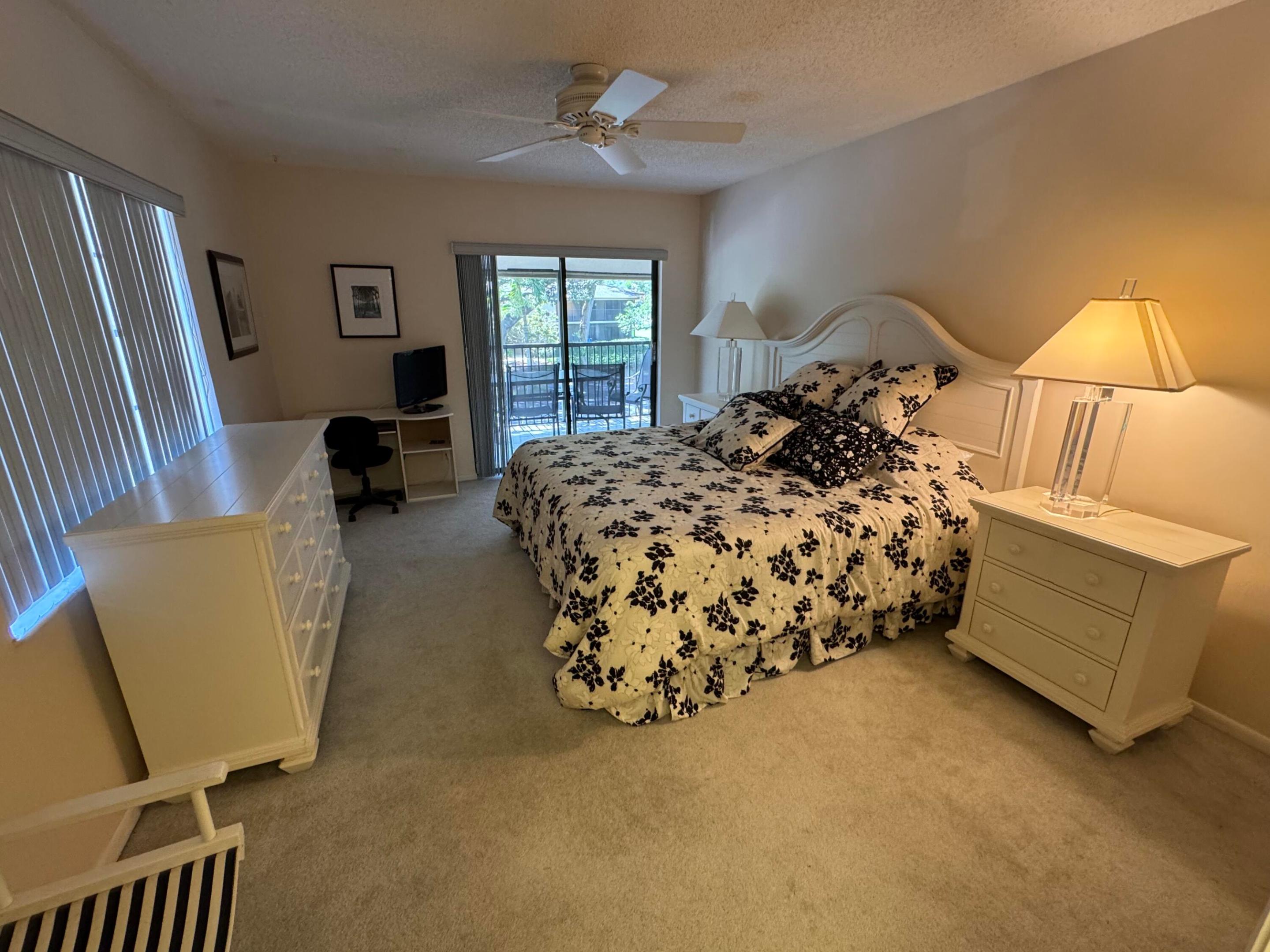 HIDDEN WOODS OF DEER CREEK CONDO - Residential Lease