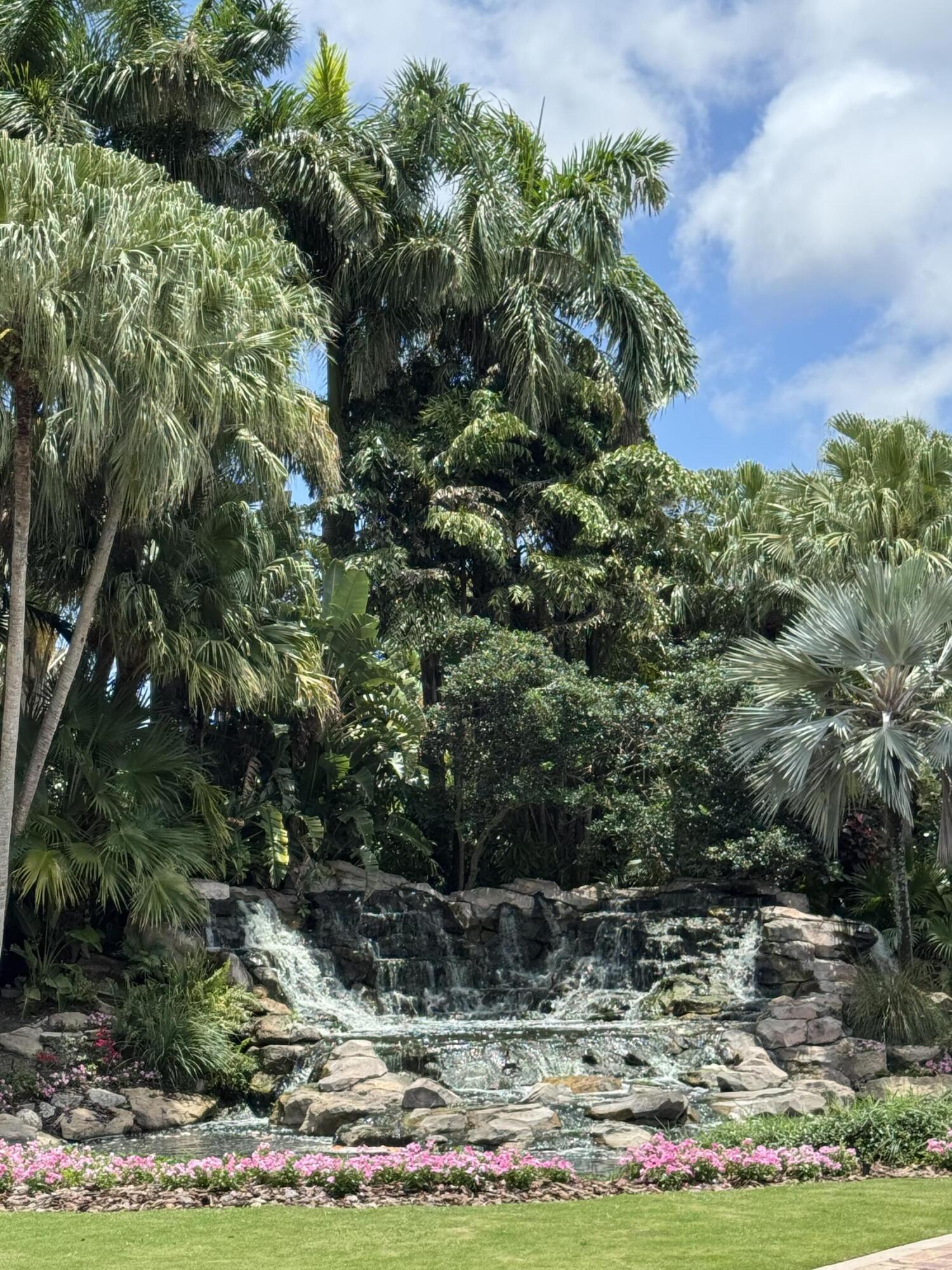 HIDDEN WOODS OF DEER CREEK CONDO - Residential Lease