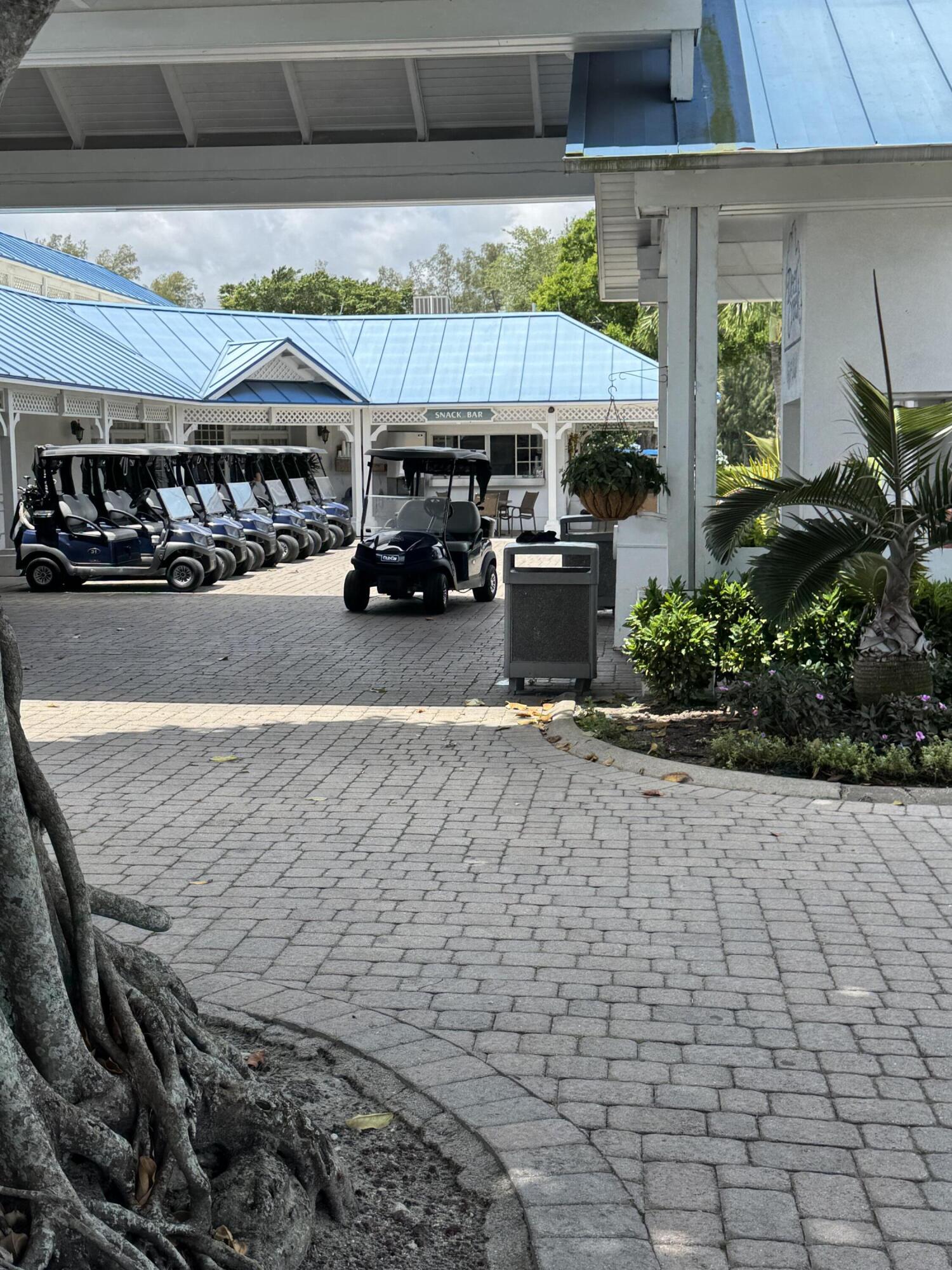 HIDDEN WOODS OF DEER CREEK CONDO - Residential Lease