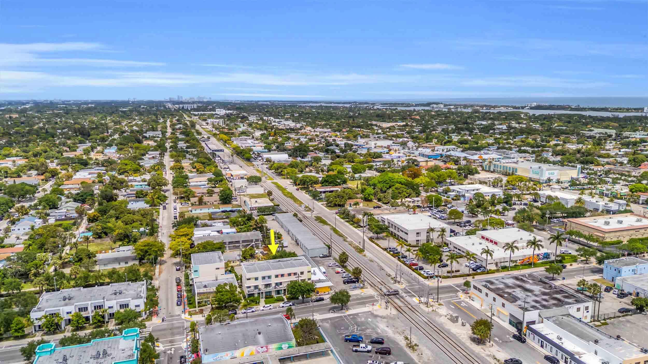 WEST VILLAGE ARTIST LOFT - Residential