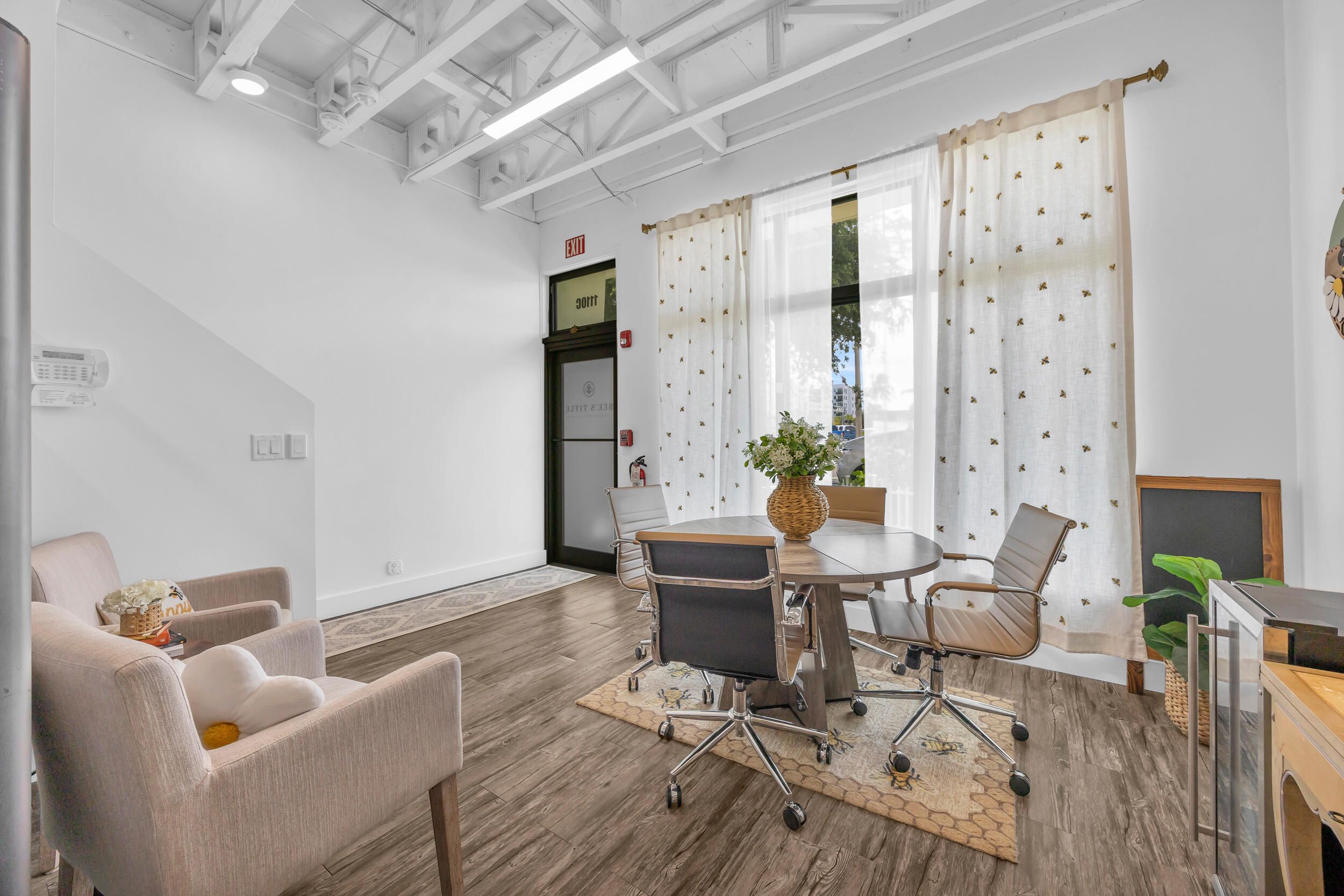 WEST VILLAGE ARTIST LOFT - Residential