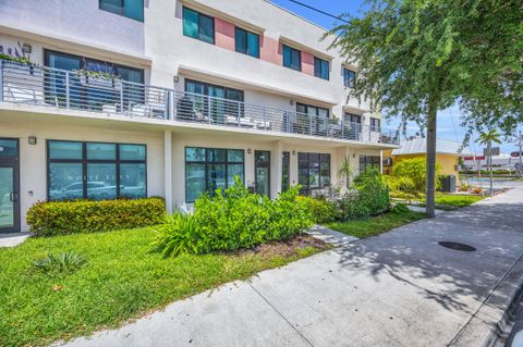Tiny photo for 1110 Lucerne Avenue #C, Lake Worth, FL 33460 (MLS # B26016577)