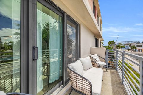 Tiny photo for 1110 Lucerne Avenue #C, Lake Worth, FL 33460 (MLS # B26016577)