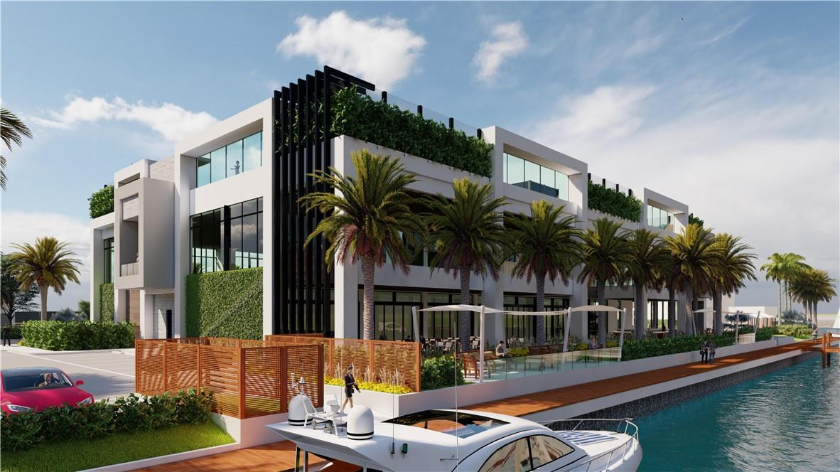 Lighthouse Point Yacht Cl - Residential