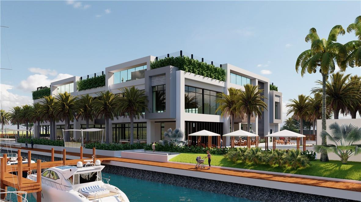 Lighthouse Point Yacht Cl - Residential