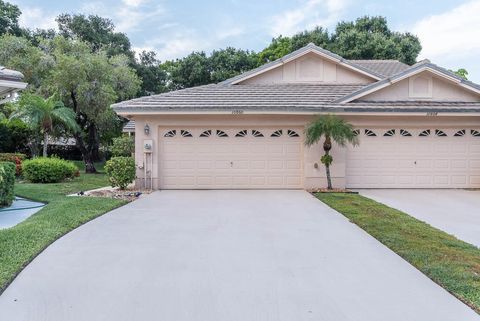 Photo of 10860 Stafford Circle N, Boynton Beach, FL 33436 (MLS # B26042977)