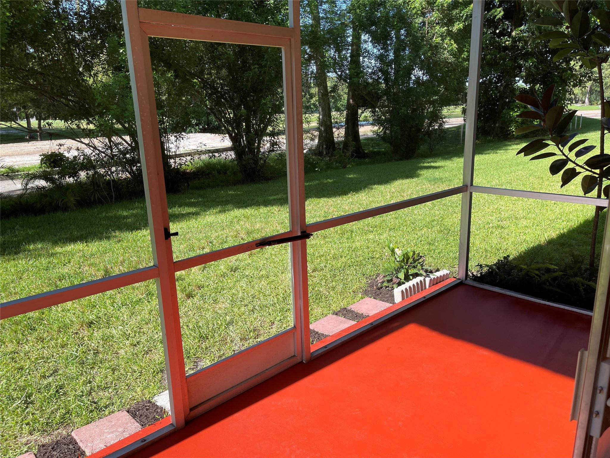 FAIRWAYS OF TAMARAC CONDO - Residential