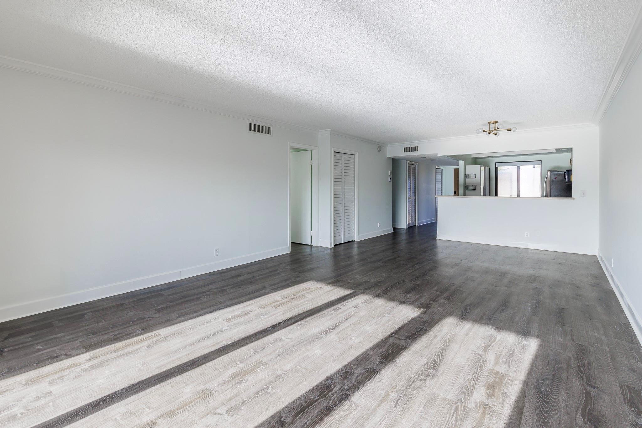 Racquet Club - Residential