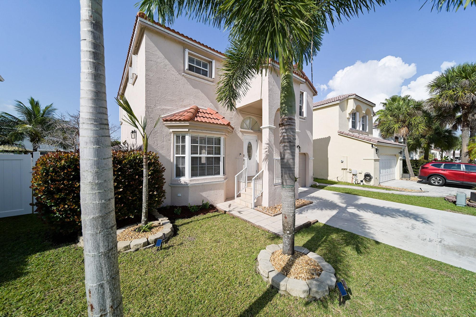 15320 NW 7th St