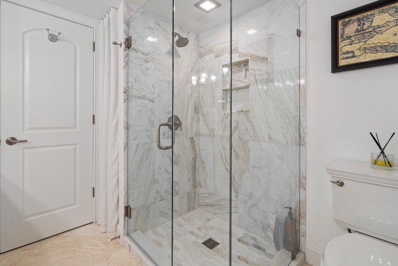 OCEAN TOWERS - Residential