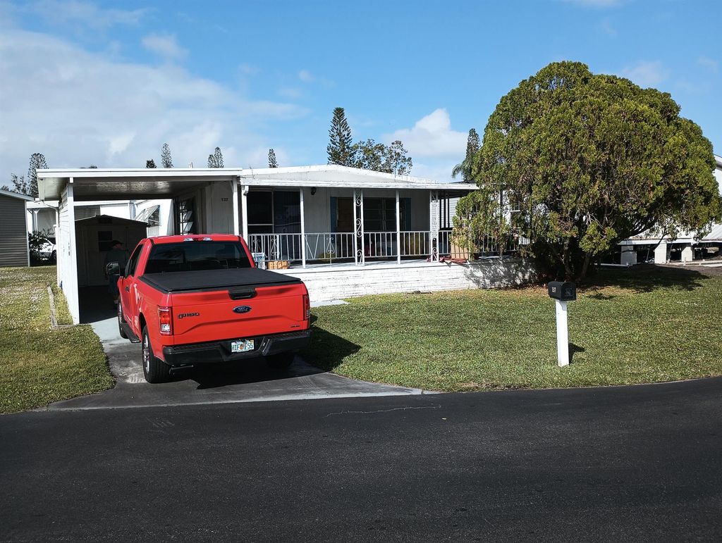 Photo of 137 Sandhill Boulevard, Fort Pierce, FL 34982 (MLS # R11046648)