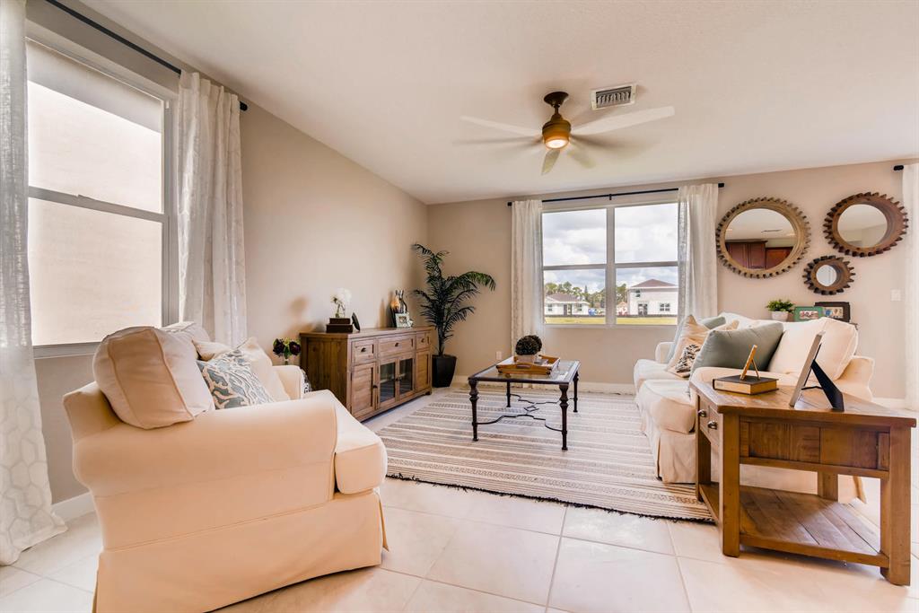 RANCHETTE ROYALE - Residential