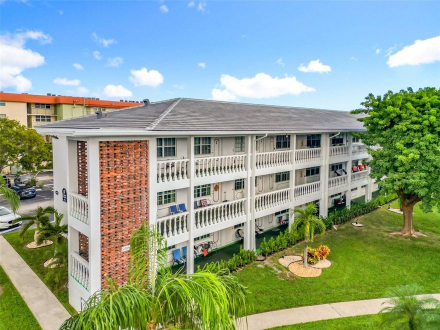 Look no further! Conveniently located east of US1 & minutes from the beach, this charming 1BD|1BA gem offersthe lifestyle you’ve been searching for. Making your way into the community, you’ll be greeted by immaculatelandscaping & amenities. Key features include a vibrant kitchen complemented by BRAND NEW SS appliances, desirable 3rd floor views, freshly painted interior, spacious bedroom with a large closet, new blinds, separate storage locker, elevator access, & more. Enjoy the SAVINGS of having your rent include INTERNET, CABLE, WATER, & TRASH! Close to Lauderdale by the Sea, beaches, shops, restaurants, & main highways. Schedule a showing today! Association requires 650+ credit. NO pets allowed. Unit comes with 1 assigned parking space