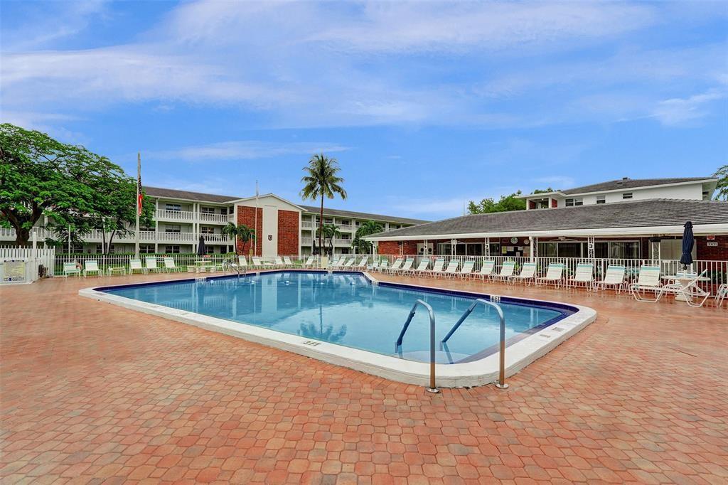 MAYBURY MANSIONS CONDO - Residential Lease