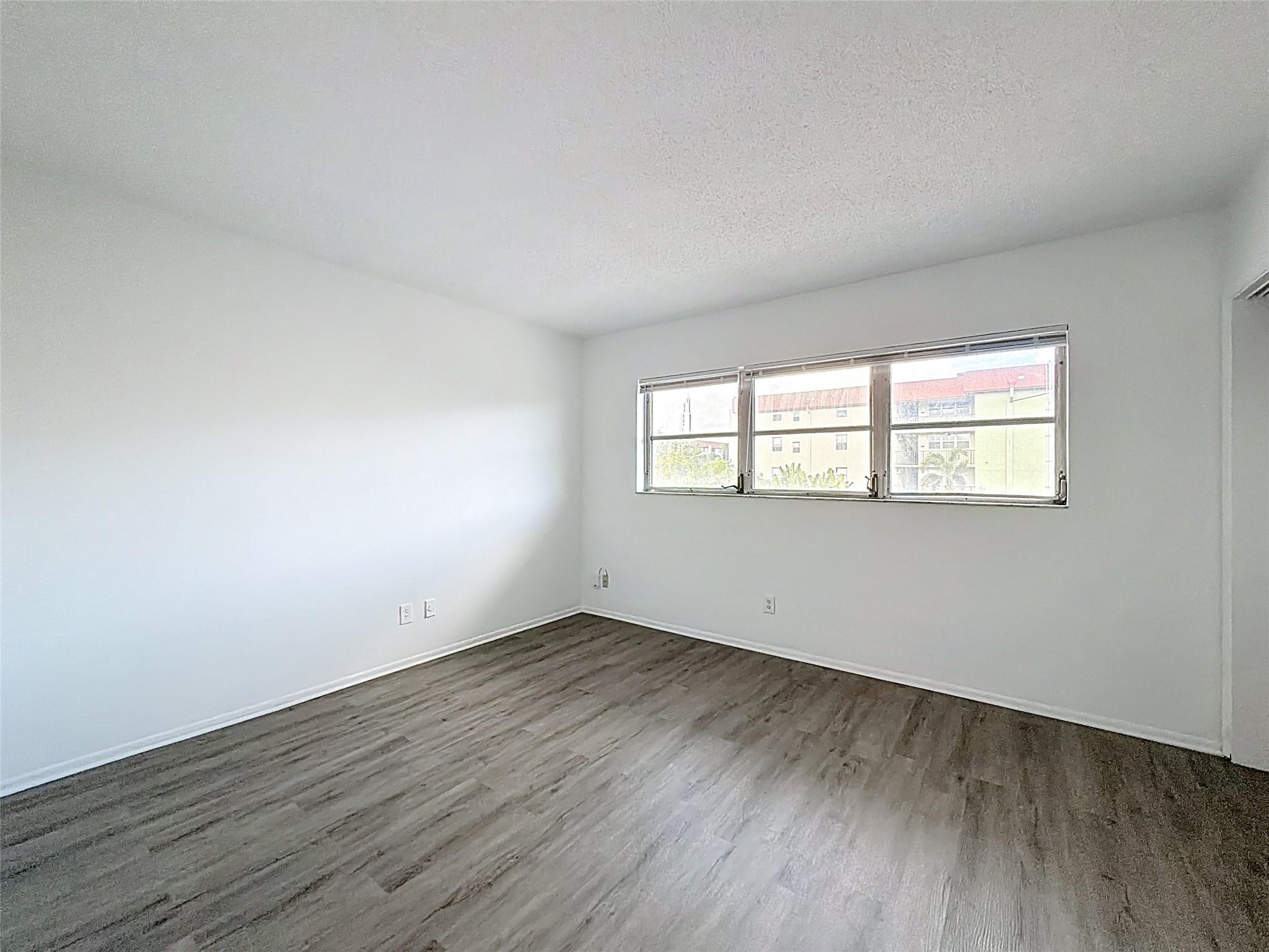 MAYBURY MANSIONS CONDO - Residential Lease