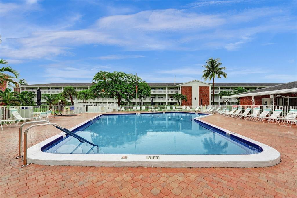 MAYBURY MANSIONS CONDO - Residential Lease