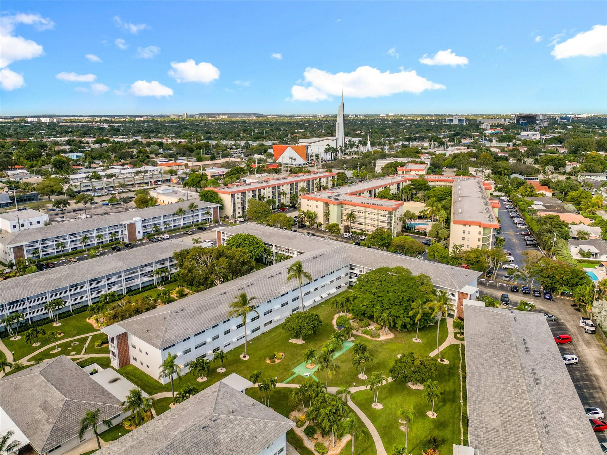 MAYBURY MANSIONS CONDO - Residential Lease