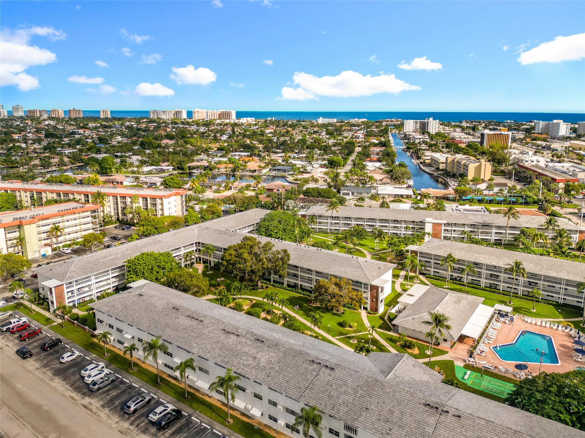 MAYBURY MANSIONS CONDO - Residential Lease